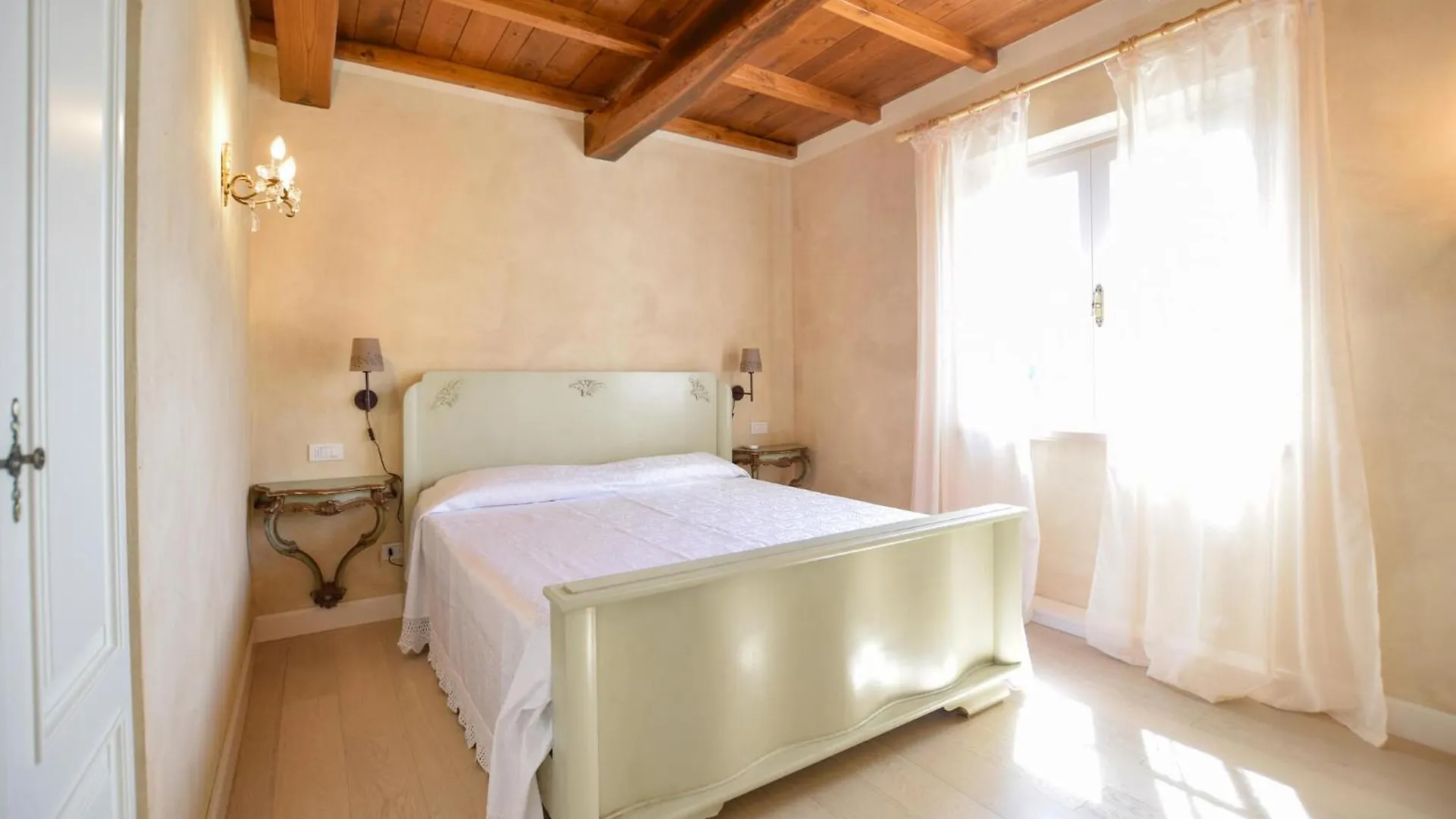Holiday home Gorgeous Home In Pietrasanta With Kitchen