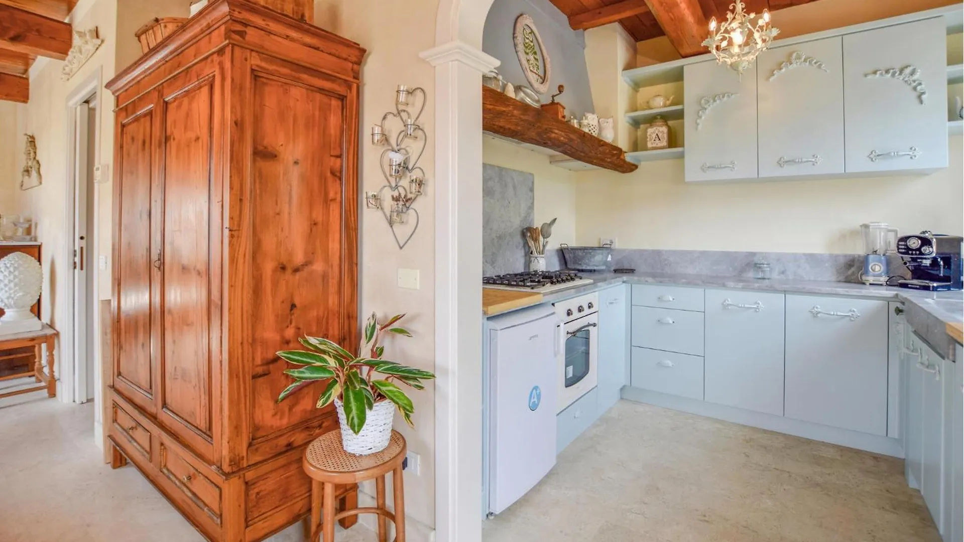 Gorgeous Home In Pietrasanta With Kitchen